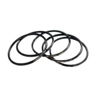 Buffelhoorn armband 4mm zwart mêlee